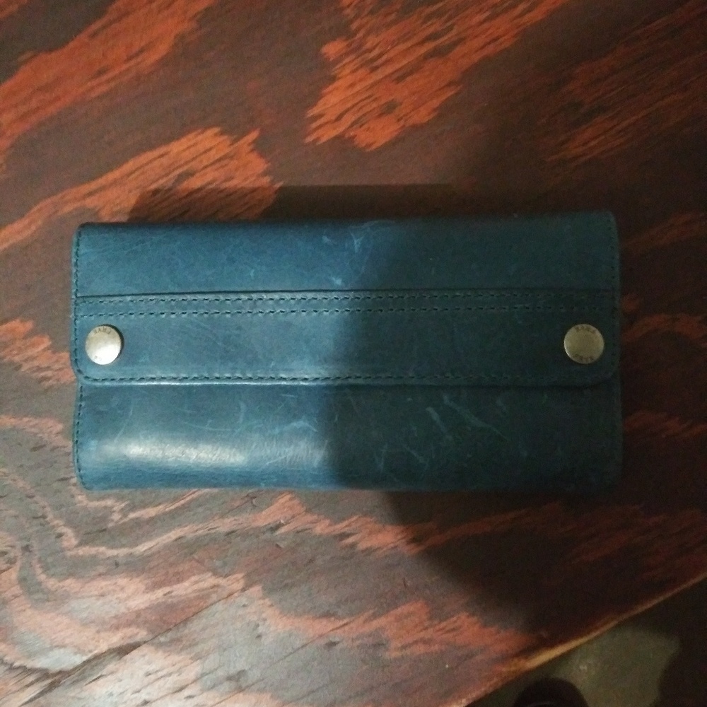 Woman's Frye wallet